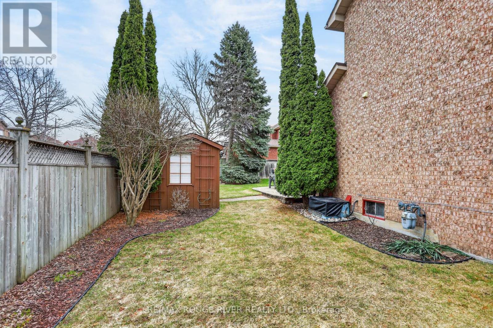 60 Emmett Place, Whitby, Ontario  L1R 2B4 - Photo 49 - E12974824