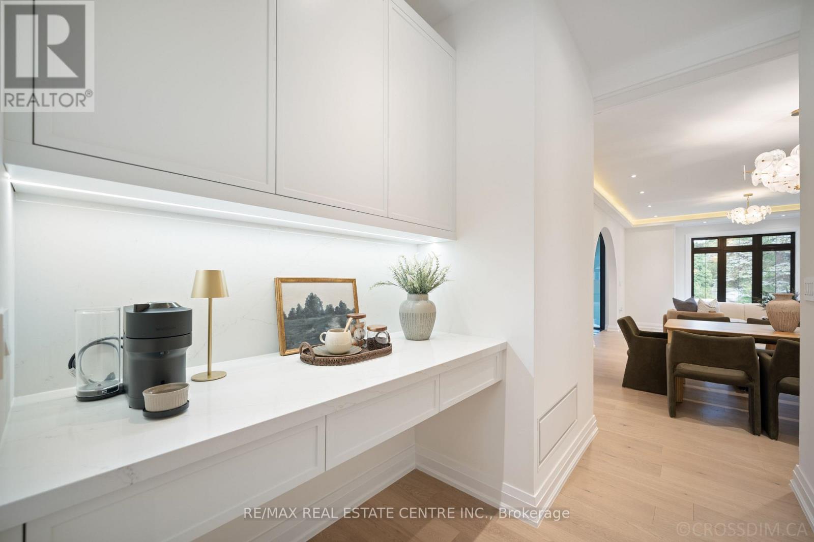 1065 Rebecca Street, Oakville, Ontario  L6L 1Y6 - Photo 16 - W12982352