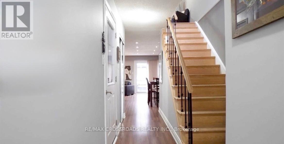 90 - 90 Foster Crescent, Brampton, Ontario  L6V 3M8 - Photo 2 - W12983132