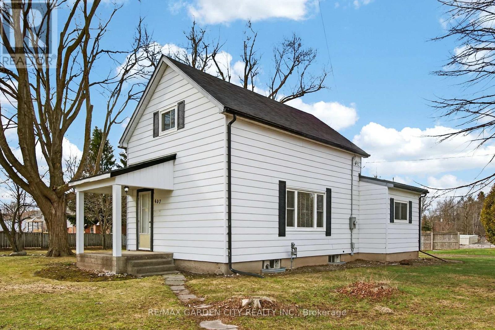 407 Bell Street, Ingersoll, Ontario  N5C 2P7 - Photo 2 - X12893270