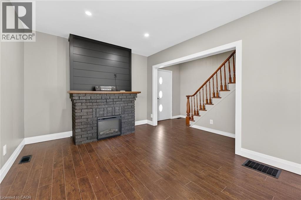 407 Bell Street, Ingersoll, Ontario  N5C 2P7 - Photo 4 - 40812807