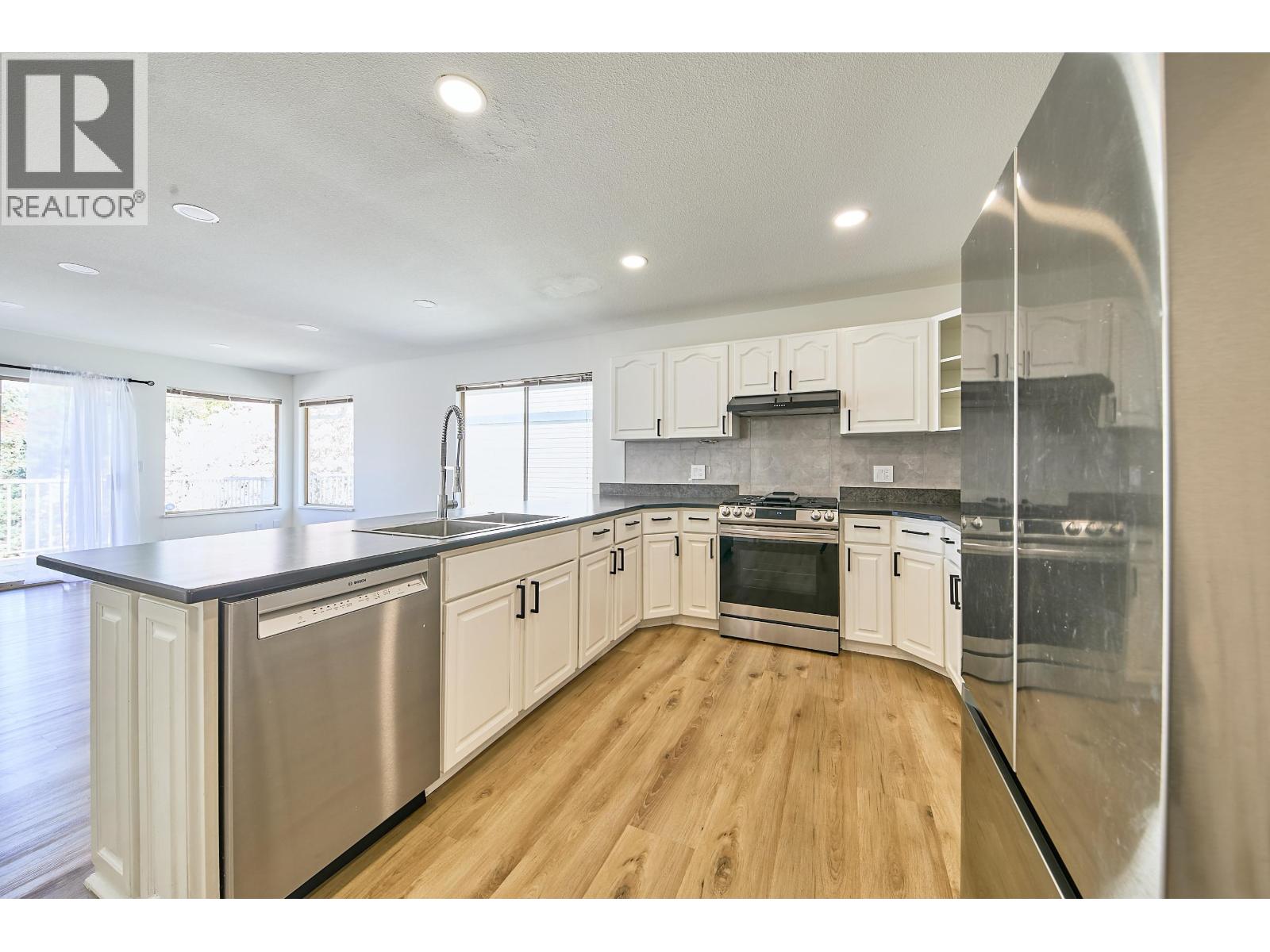 23015 124b Avenue, Maple Ridge, British Columbia  V2X 0X2 - Photo 10 - R3105829