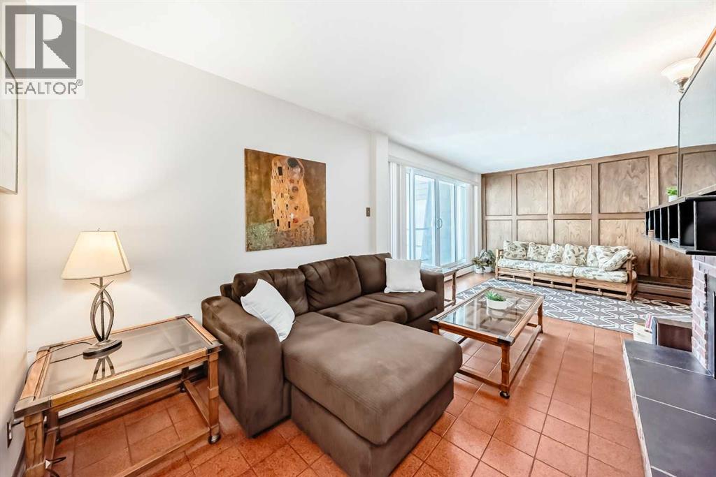 201, 512 Cedar Crescent SW, Calgary, Alberta  T3C 2Y8 - Photo 7 - A2289140