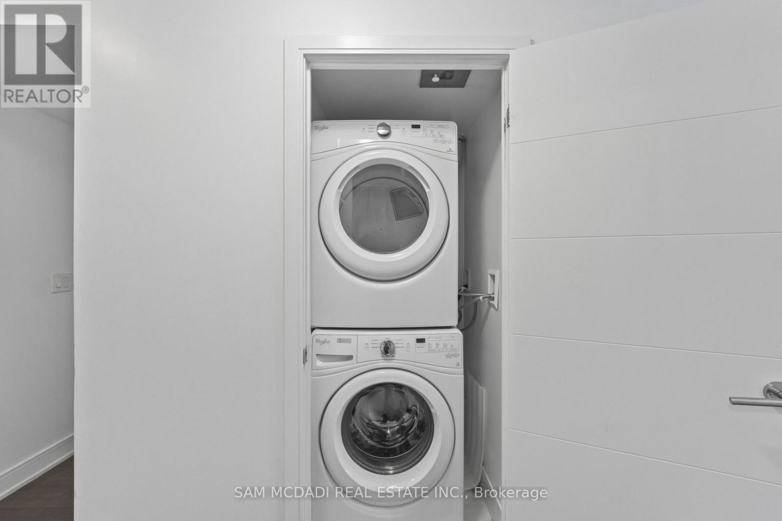 313 - 525 Adelaide Street W, Toronto, Ontario  M5V 0N7 - Photo 16 - C12983370