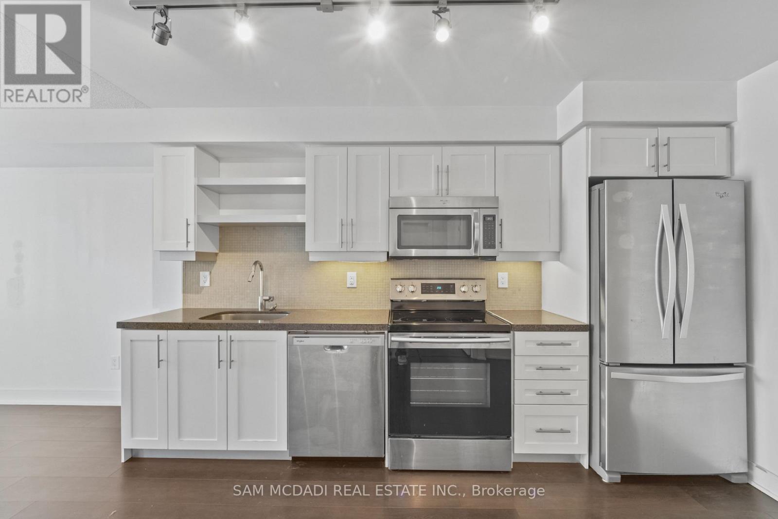 313 - 525 Adelaide Street W, Toronto, Ontario  M5V 0N7 - Photo 5 - C12983370