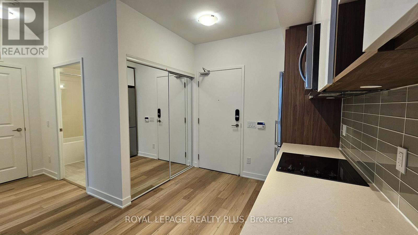 638 - 543 Richmond Street W, Toronto, Ontario  M5V 1Y6 - Photo 7 - C12983446