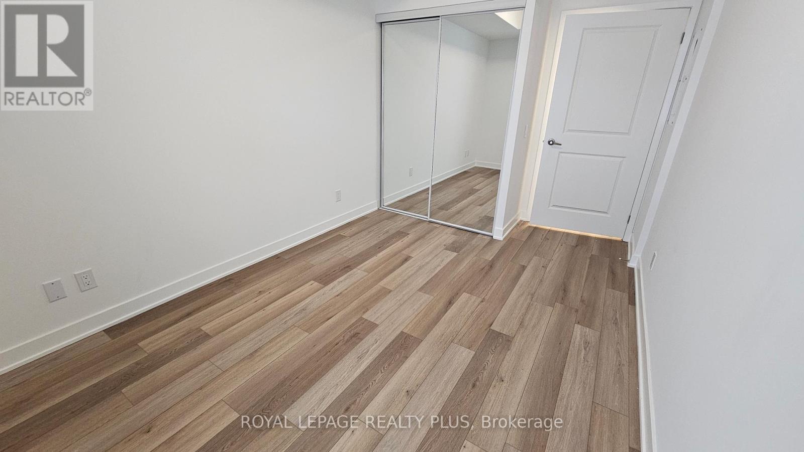 638 - 543 Richmond Street W, Toronto, Ontario  M5V 1Y6 - Photo 8 - C12983446