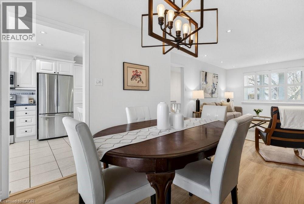 578 Holly Hill Crescent, Burlington, Ontario  L7L 3Z7 - Photo 12 - 40819454