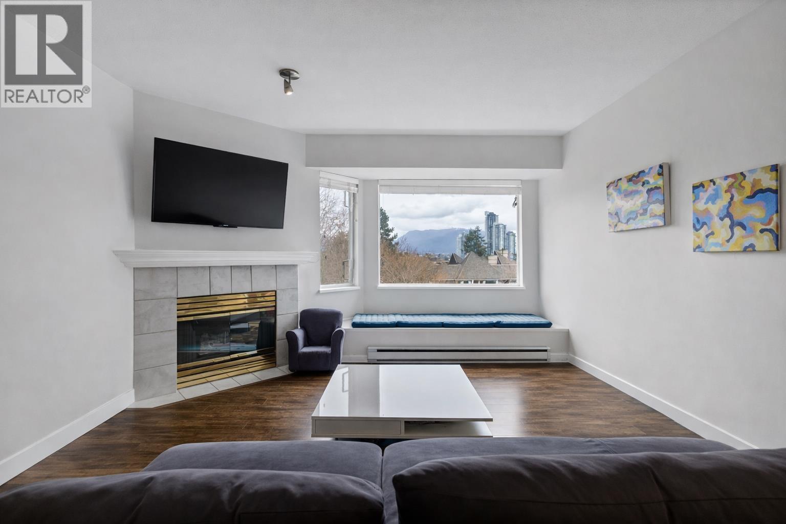 403 3738 Norfolk Street, Burnaby, British Columbia  V5G 4V4 - Photo 5 - R3107035