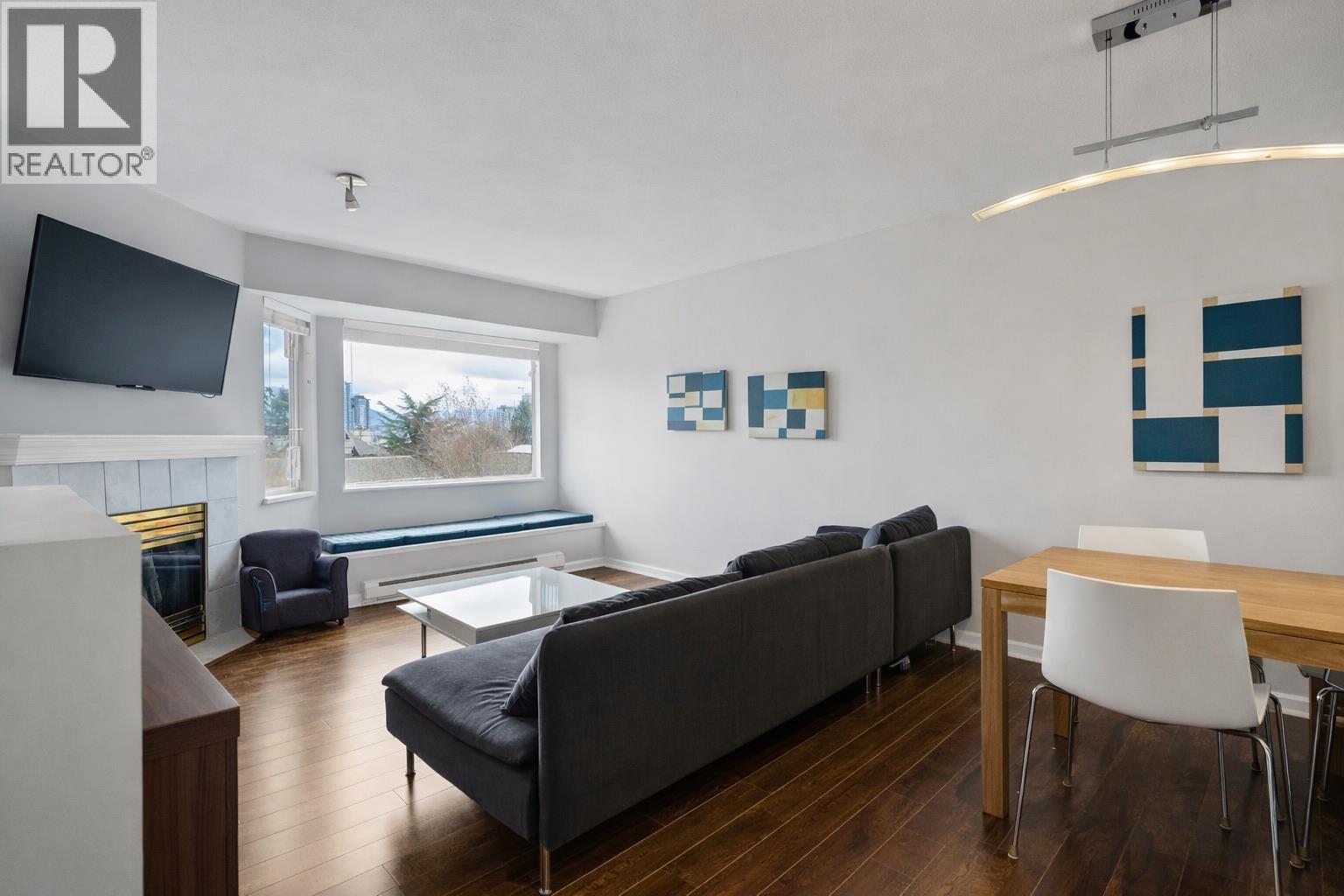 403 3738 Norfolk Street, Burnaby, British Columbia  V5G 4V4 - Photo 4 - R3107035