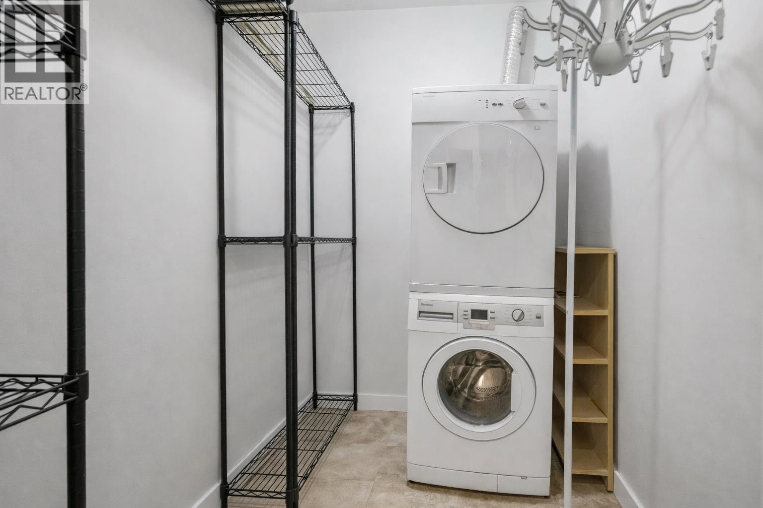 403 3738 Norfolk Street, Burnaby, British Columbia  V5G 4V4 - Photo 13 - R3107035