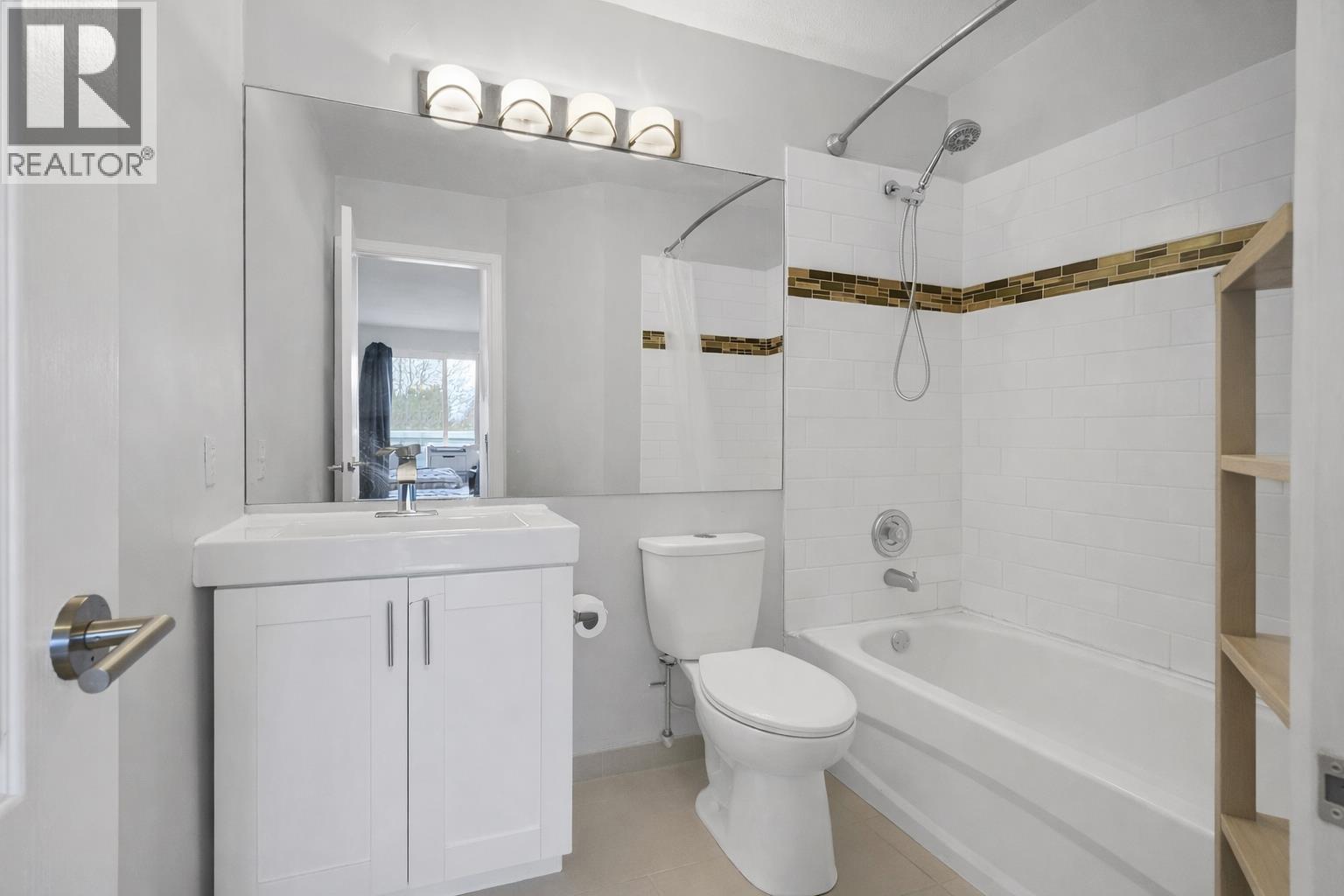 403 3738 Norfolk Street, Burnaby, British Columbia  V5G 4V4 - Photo 18 - R3107035