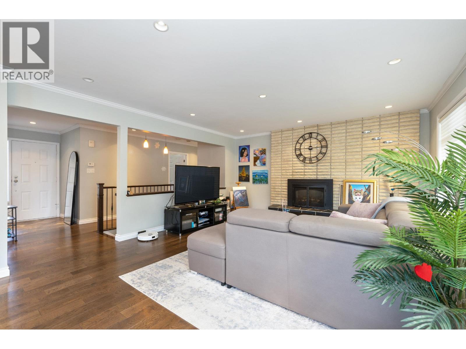 532 Perth Avenue, Coquitlam, British Columbia V3J 2E3 - Photo 6 - R3109565