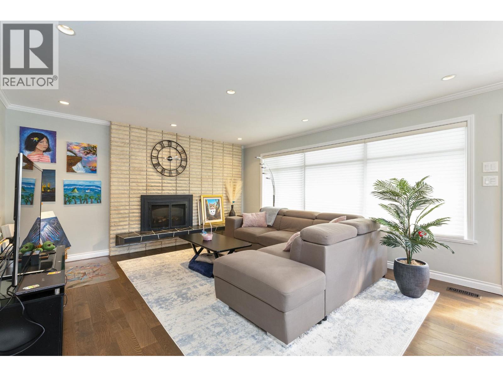 532 Perth Avenue, Coquitlam, British Columbia V3J 2E3 - Photo 4 - R3109565