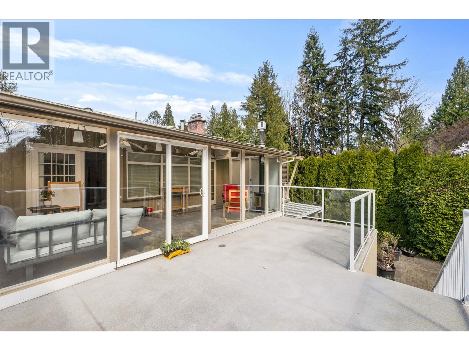 532 Perth Avenue, Coquitlam, British Columbia V3J 2E3 - Photo 32 - R3109565