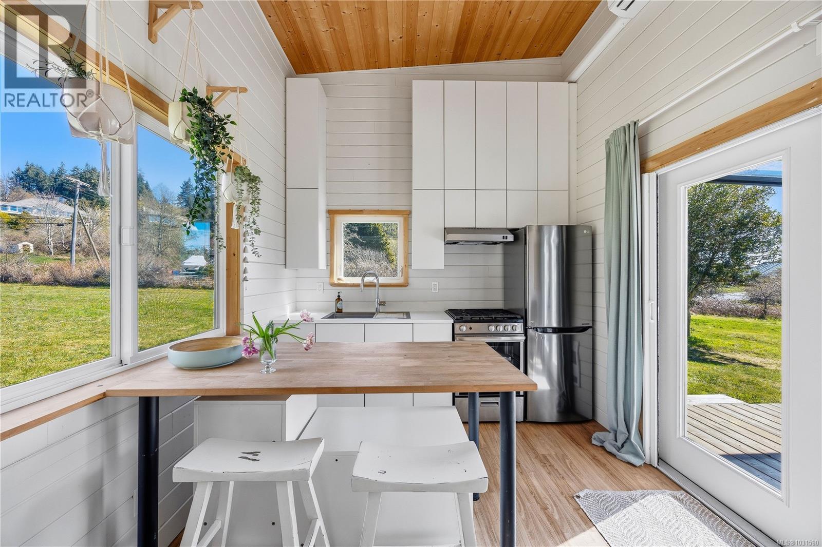 1259 Docliddle Rd, Comox, British Columbia  V9M 2R4 - Photo 14 - 1031590