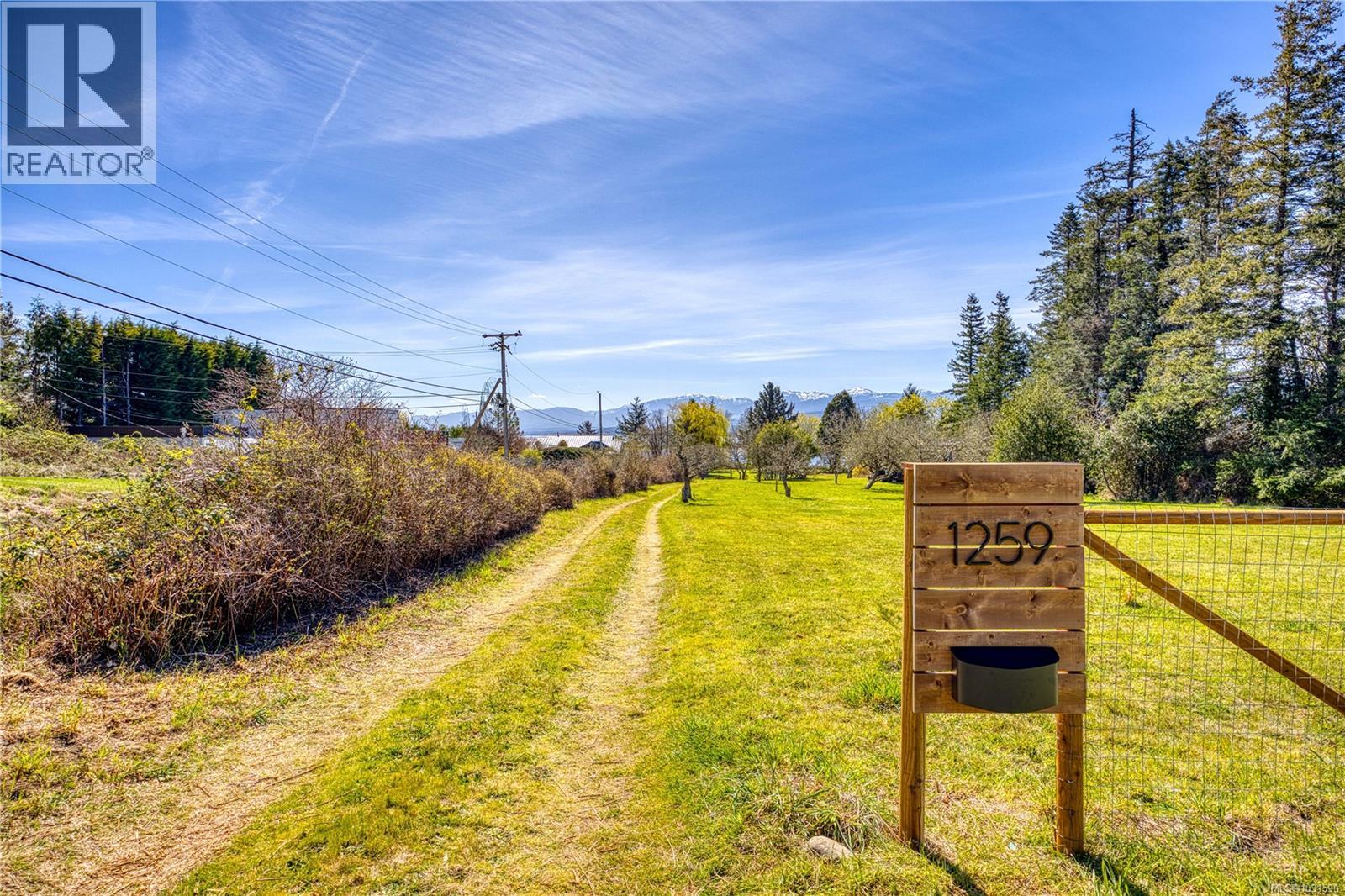 1259 Docliddle Rd, Comox, British Columbia  V9M 2R4 - Photo 7 - 1031590