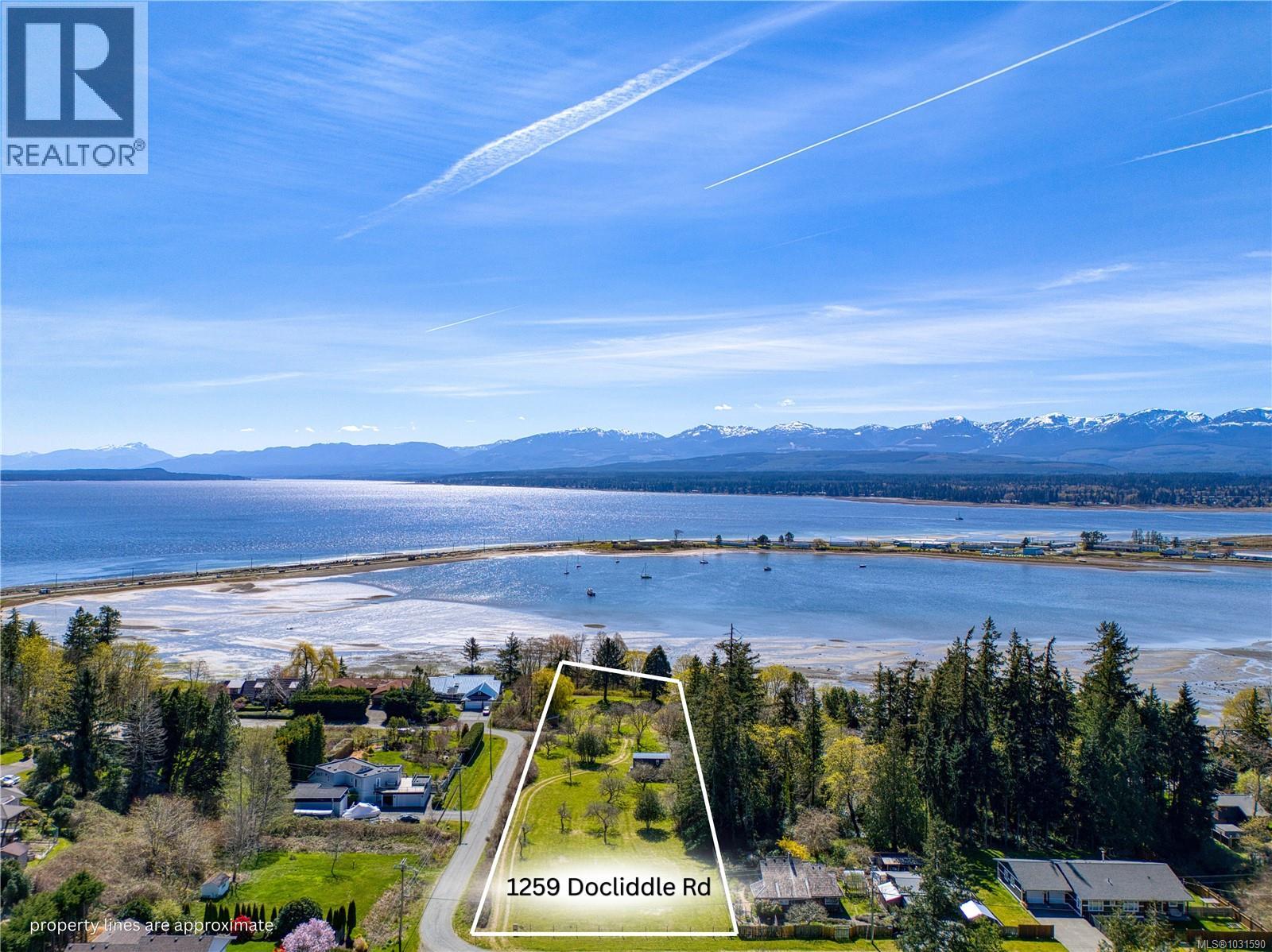 1259 Docliddle Rd, Comox, British Columbia