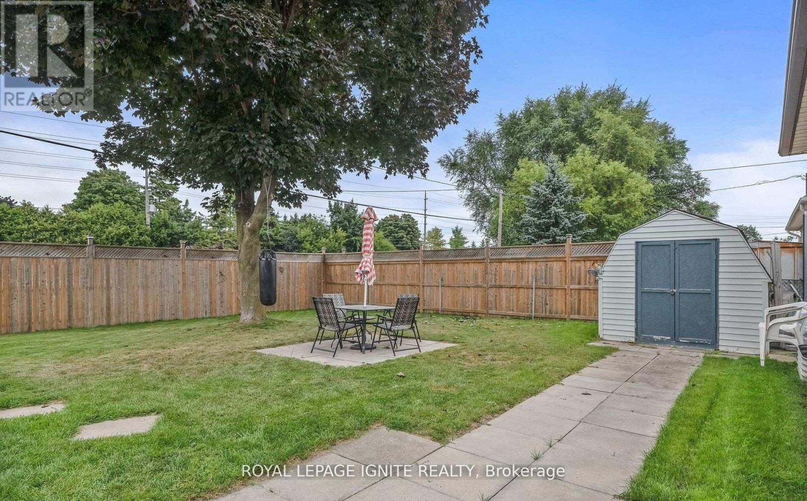 22 Billingsgate Crescent, Ajax, Ontario  L1S 2R8 - Photo 10 - E12983408