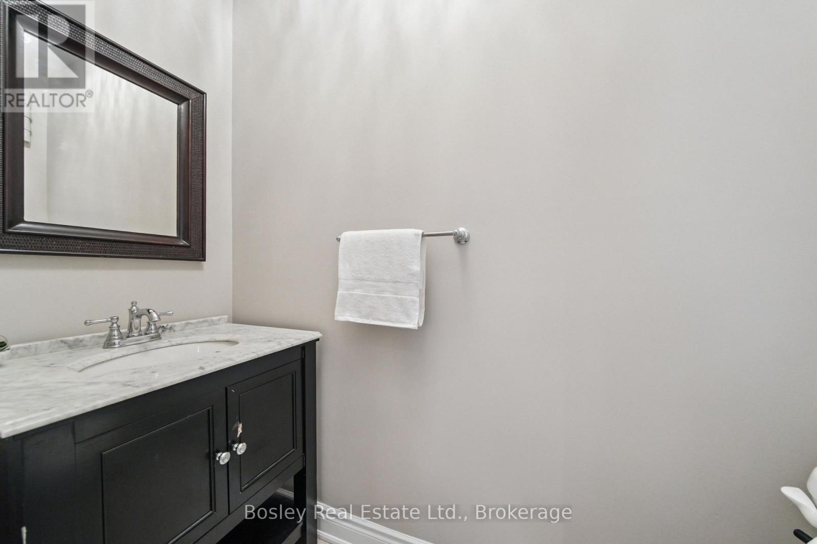 2343 Quetico Crescent, Oakville, Ontario  L6M 0R5 - Photo 15 - W12955938