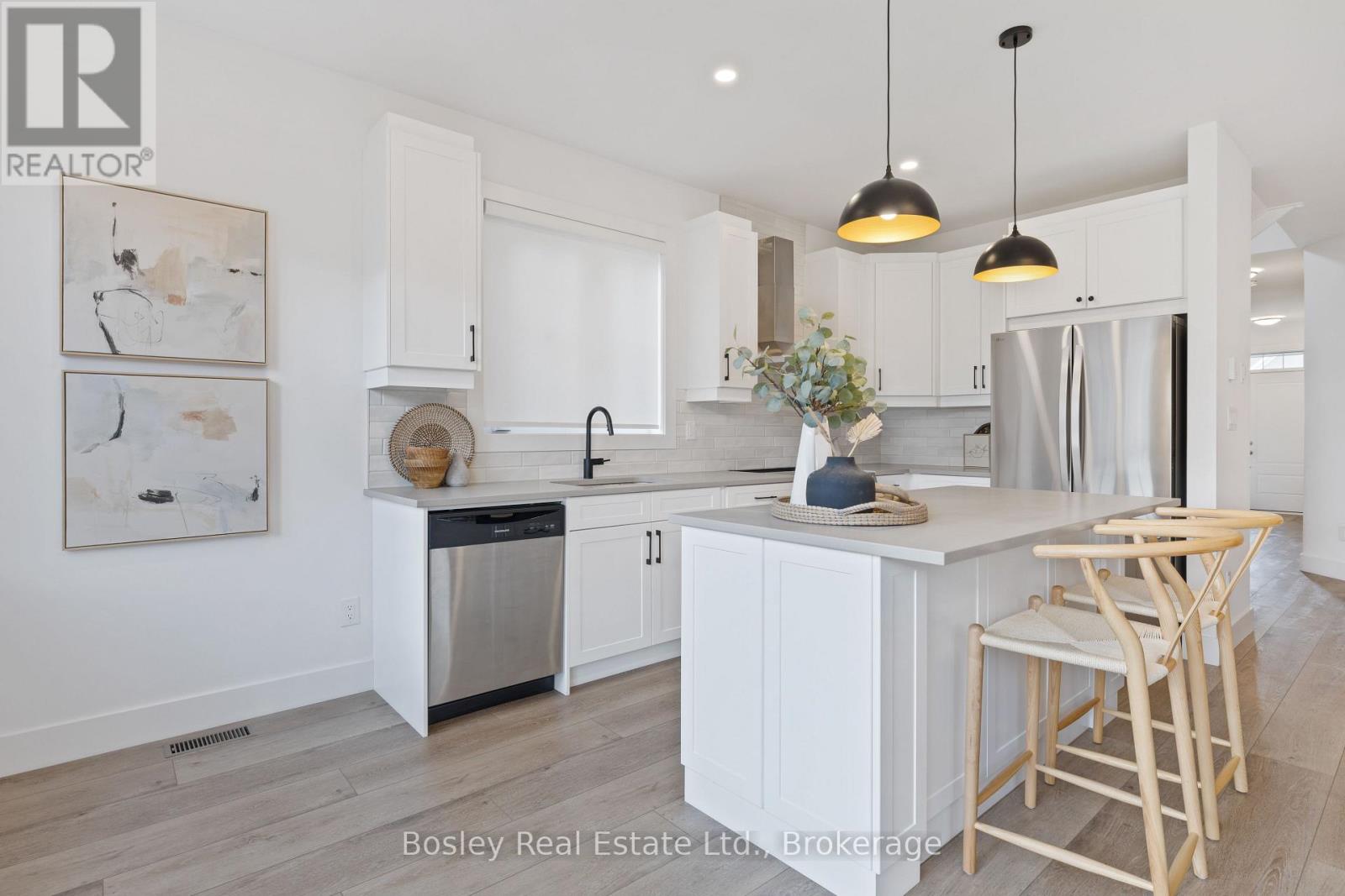 125 Courtland Street, Blue Mountains, Ontario L9Y 0R4 - Photo 14 - X12937394