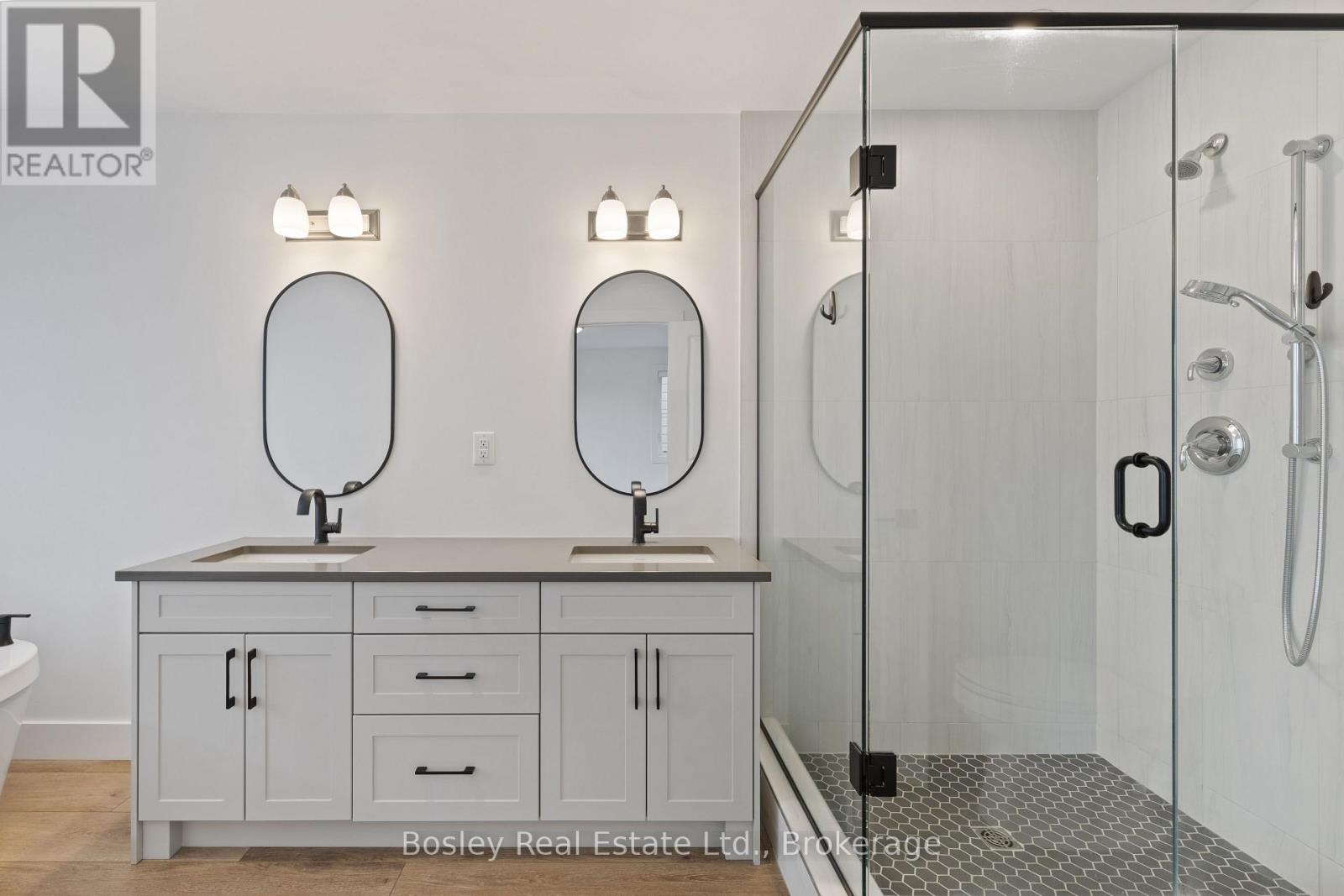 125 Courtland Street, Blue Mountains, Ontario L9Y 0R4 - Photo 24 - X12937394