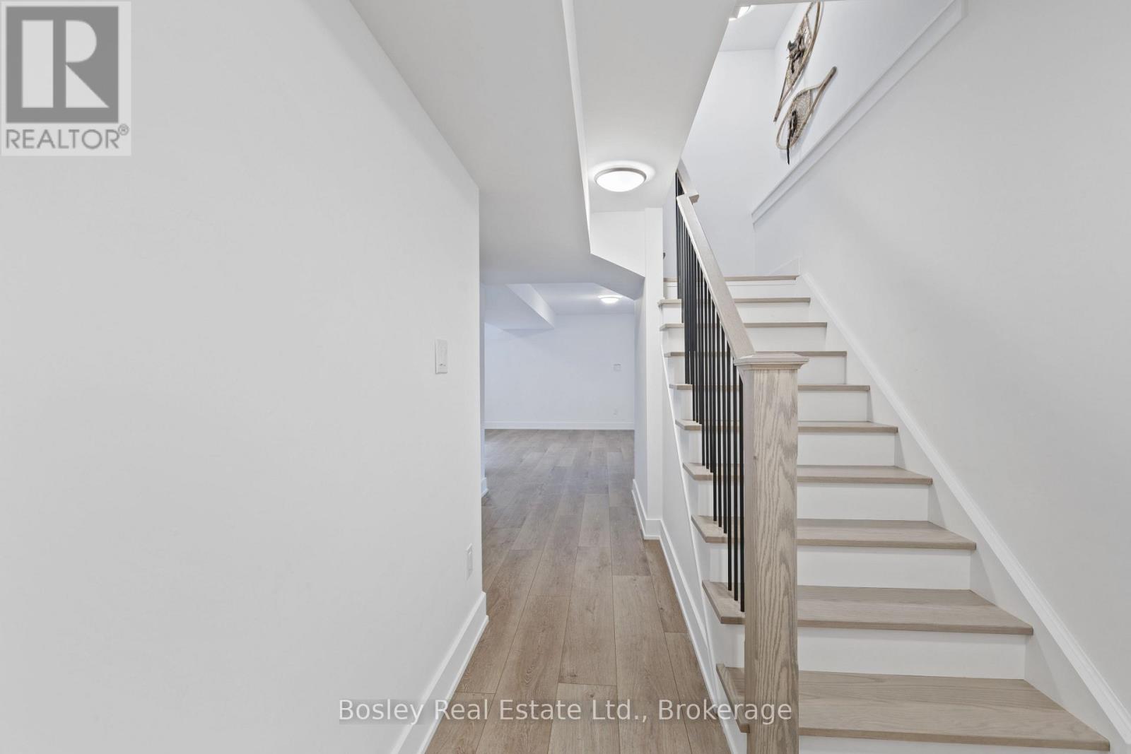 125 Courtland Street, Blue Mountains, Ontario L9Y 0R4 - Photo 35 - X12937394