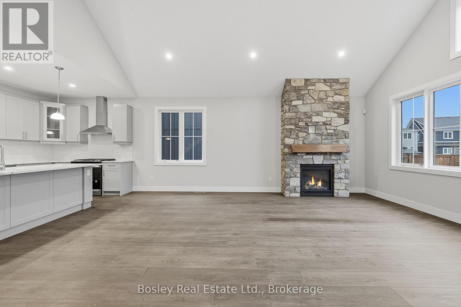 163 Sugar Maple Street, Blue Mountains, Ontario L9Y 0Z3 - Photo 14 - X12941996