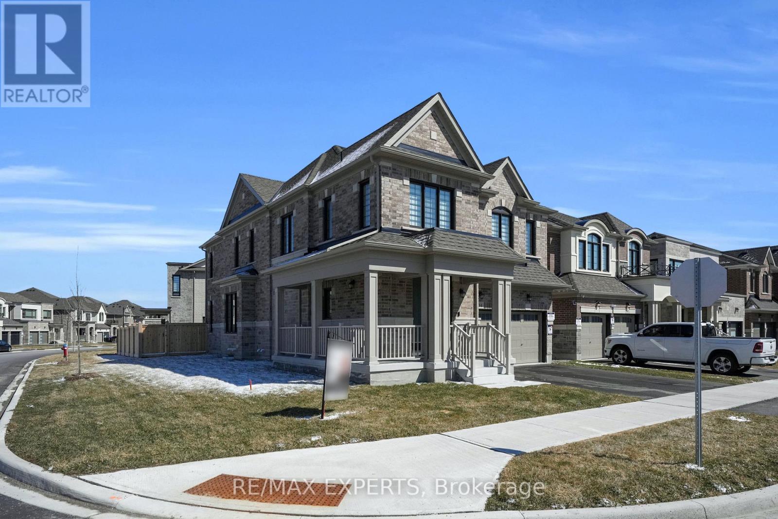 84 Culbert Road, Bradford West Gwillimbury (Bradford), Ontario  L3Z 4P4 - Photo 2 - N12983316