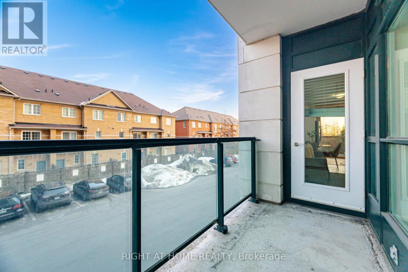 211 - 18 Harding Boulevard, Richmond Hill, Ontario  L4C 0T3 - Photo 29 - N12983376