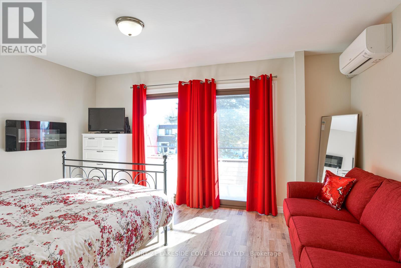 Unit 27 - 1 Paradise Boulevard S, Ramara, Ontario  L0K 1B0 - Photo 11 - S12983428