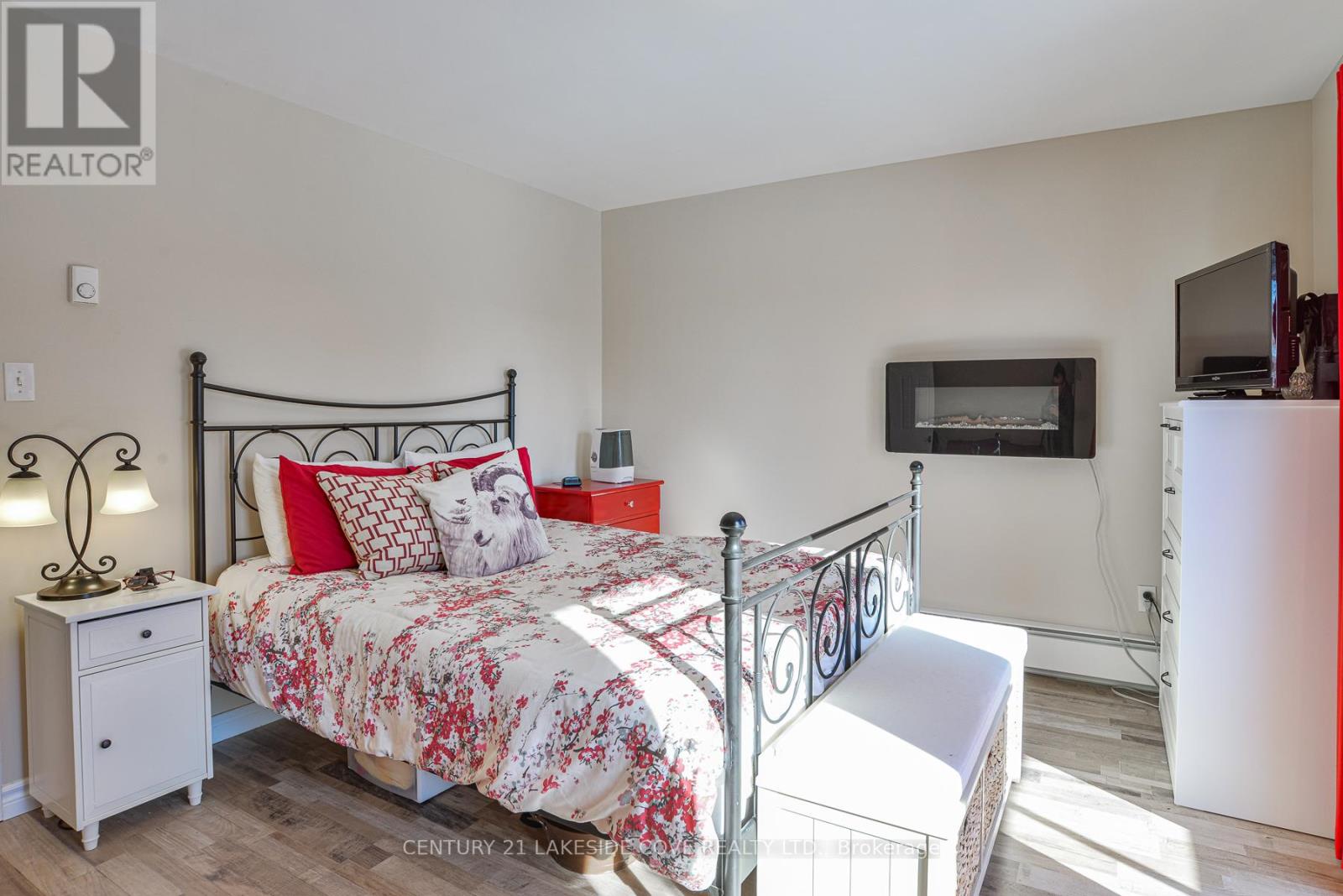 Unit 27 - 1 Paradise Boulevard S, Ramara, Ontario  L0K 1B0 - Photo 12 - S12983428