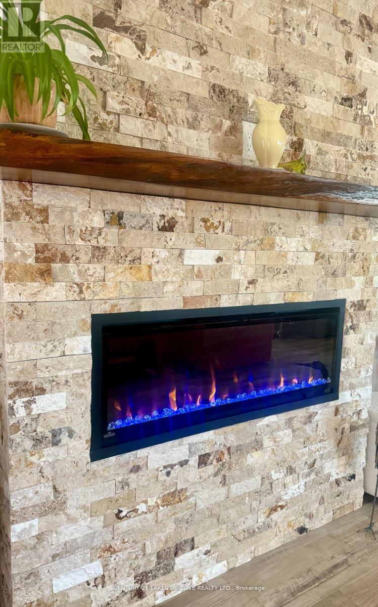 Unit 27 - 1 Paradise Boulevard S, Ramara, Ontario  L0K 1B0 - Photo 5 - S12983428