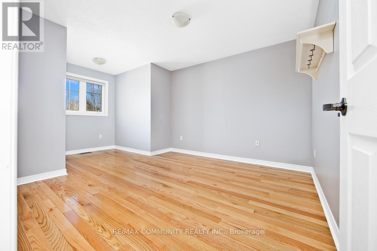 48 Riverwalk Place, Midland, Ontario  L4R 0B5 - Photo 18 - S12983462