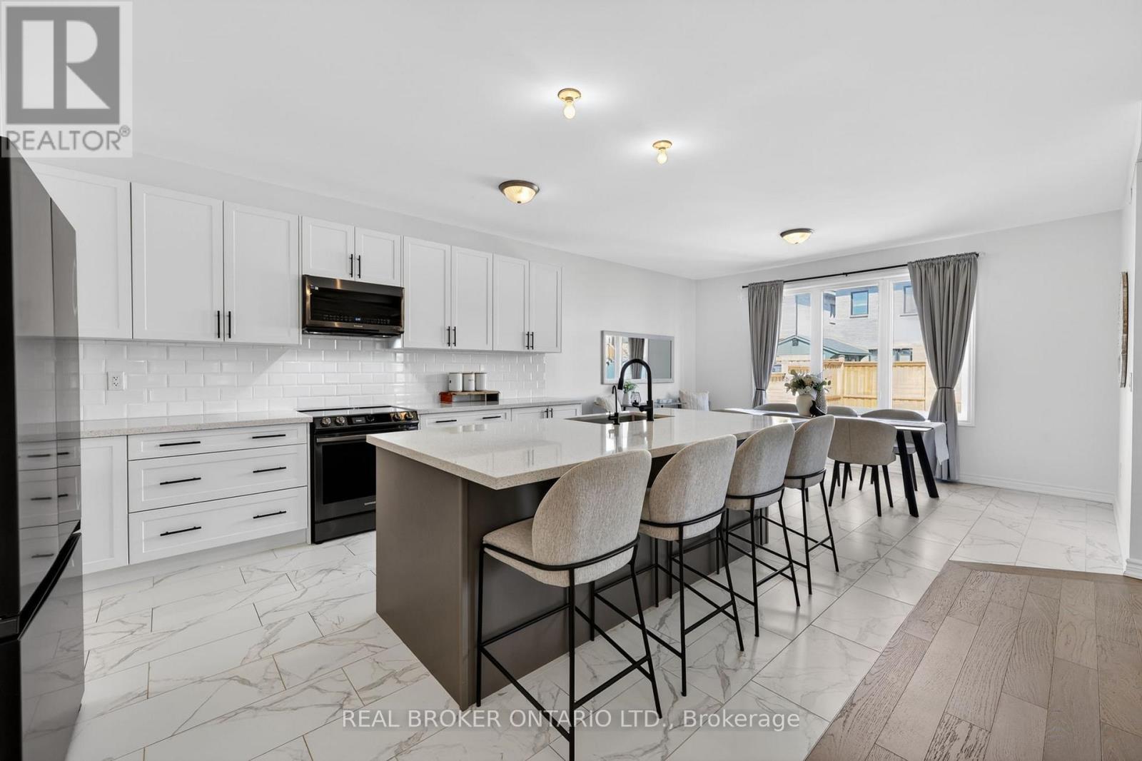 3021 Sierra Drive, Orillia, Ontario  L3V 8L9 - Photo 6 - S12983472