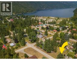 Lot B PARK Avenue, Slocan, British Columbia
