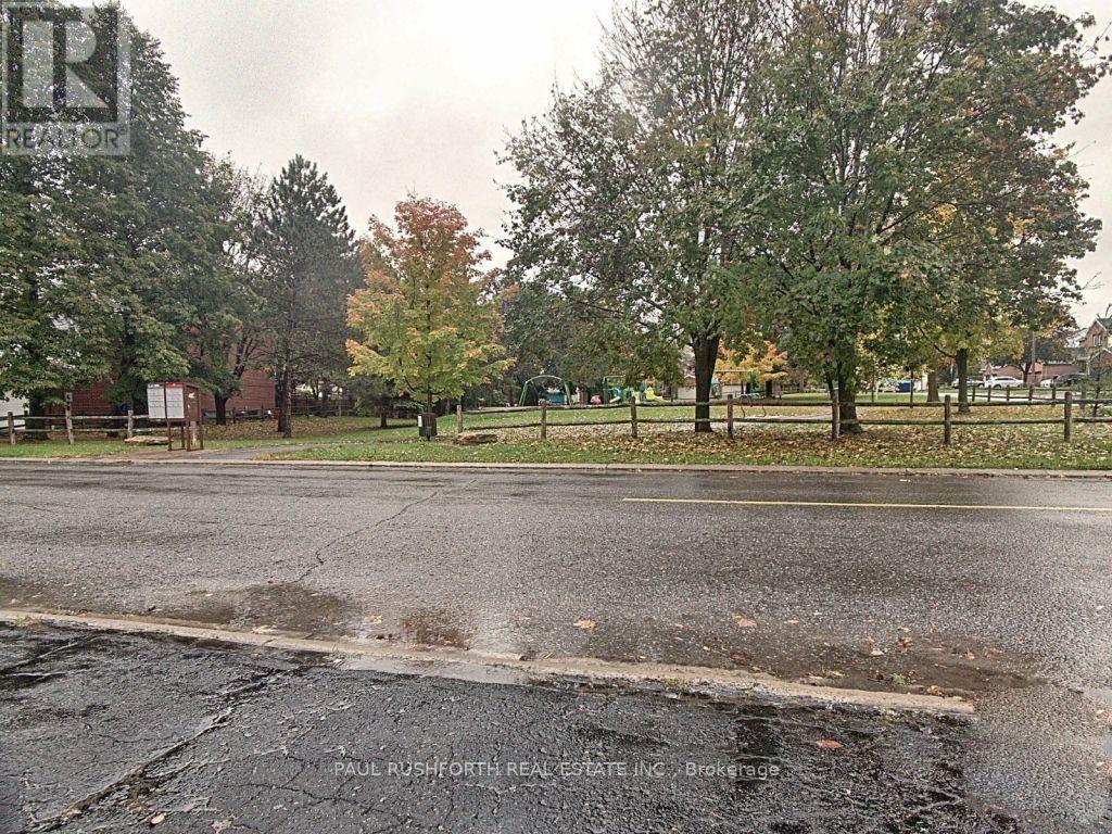 1 Acklam Terrace, Ottawa, Ontario  K2K 2H1 - Photo 32 - X12680446