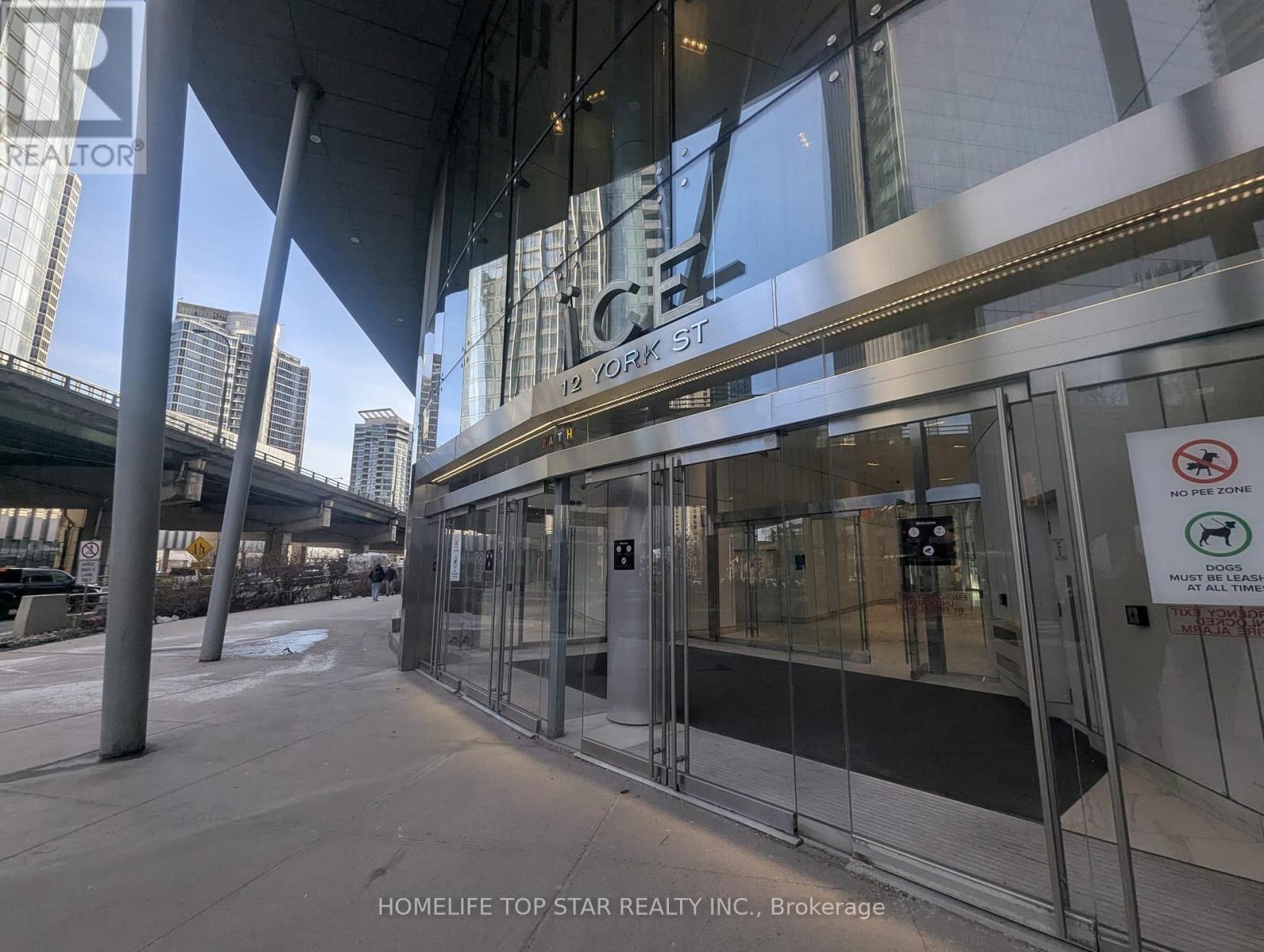 1708 - 12 York Street, Toronto, Ontario M5J 0A9 - Photo 2 - C12978586