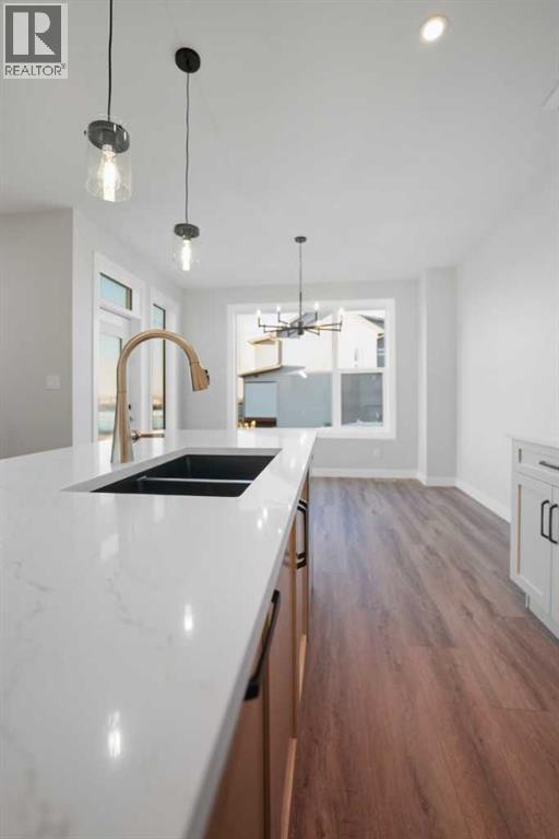 62 Vista Close, Blackfalds, Alberta  T4M 0L3 - Photo 15 - A2225489