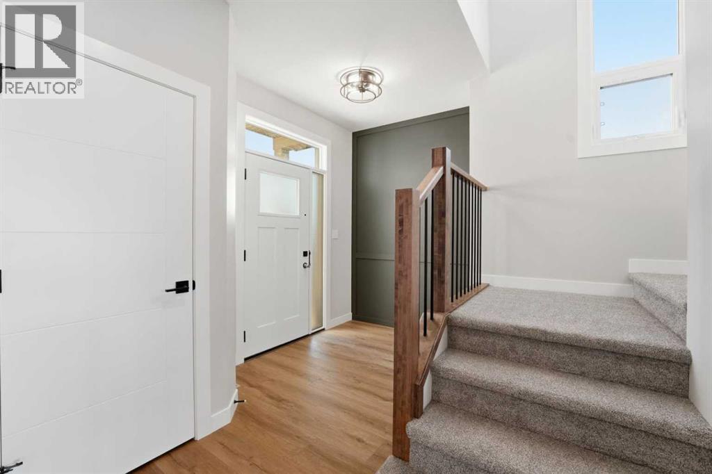 62 Vista Close, Blackfalds, Alberta  T4M 0L3 - Photo 6 - A2225489