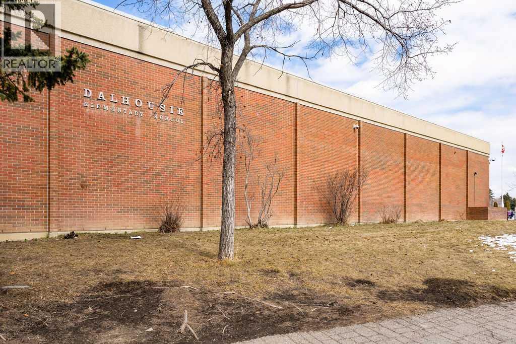 5880 Dalridge Hill NW, Calgary, Alberta  T3A 1L9 - Photo 48 - A2297052