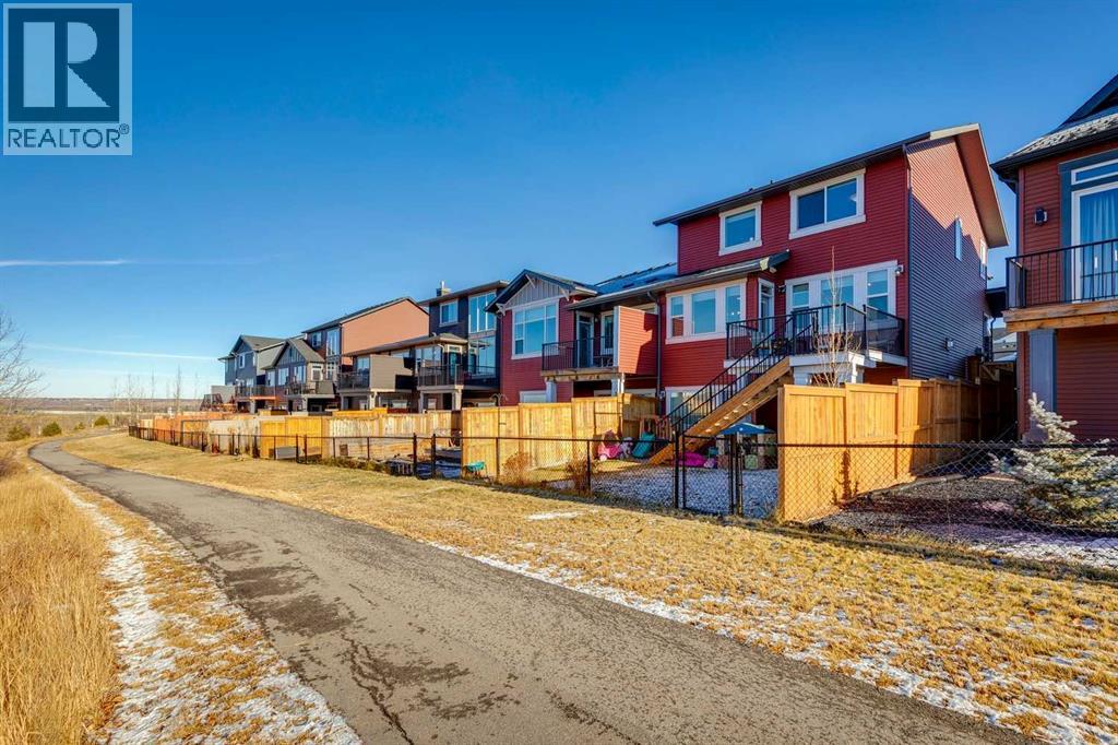 57 Crestridge Bay SW, Calgary, Alberta  T3B 6H2 - Photo 35 - A2299421