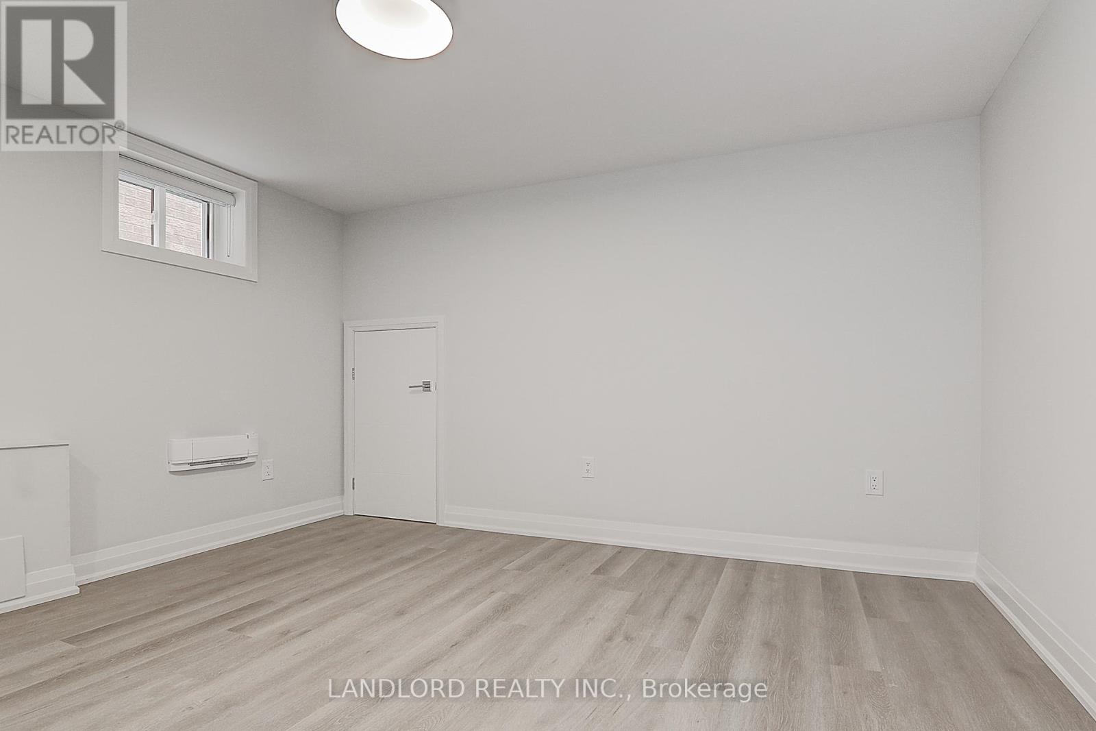 Lower Unit - 115 Livingstone Avenue, Toronto, Ontario  M6E 2L7 - Photo 24 - W12983318