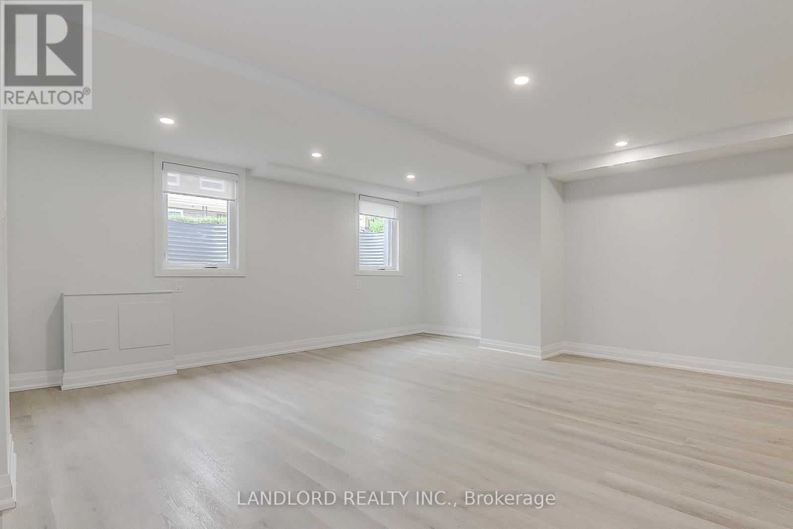 Lower Unit - 115 Livingstone Avenue, Toronto, Ontario  M6E 2L7 - Photo 5 - W12983318