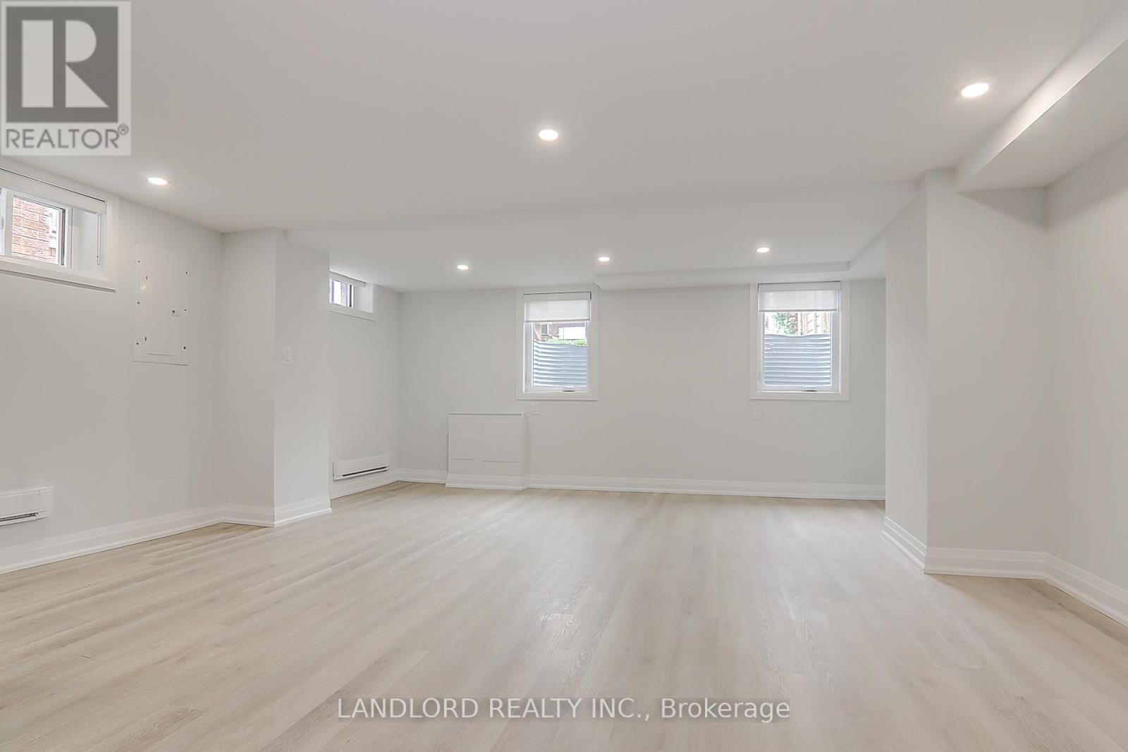 Lower Unit - 115 Livingstone Avenue, Toronto, Ontario  M6E 2L7 - Photo 8 - W12983318