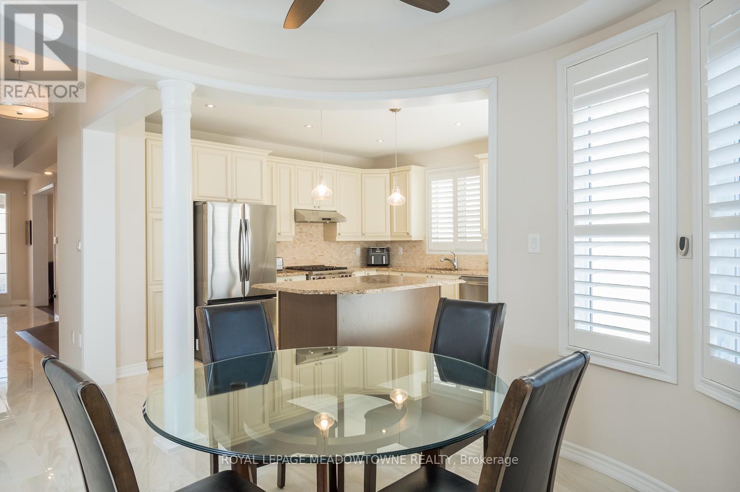 352 Peregrine Way, Milton, Ontario  L9T 7N9 - Photo 13 - W12983332