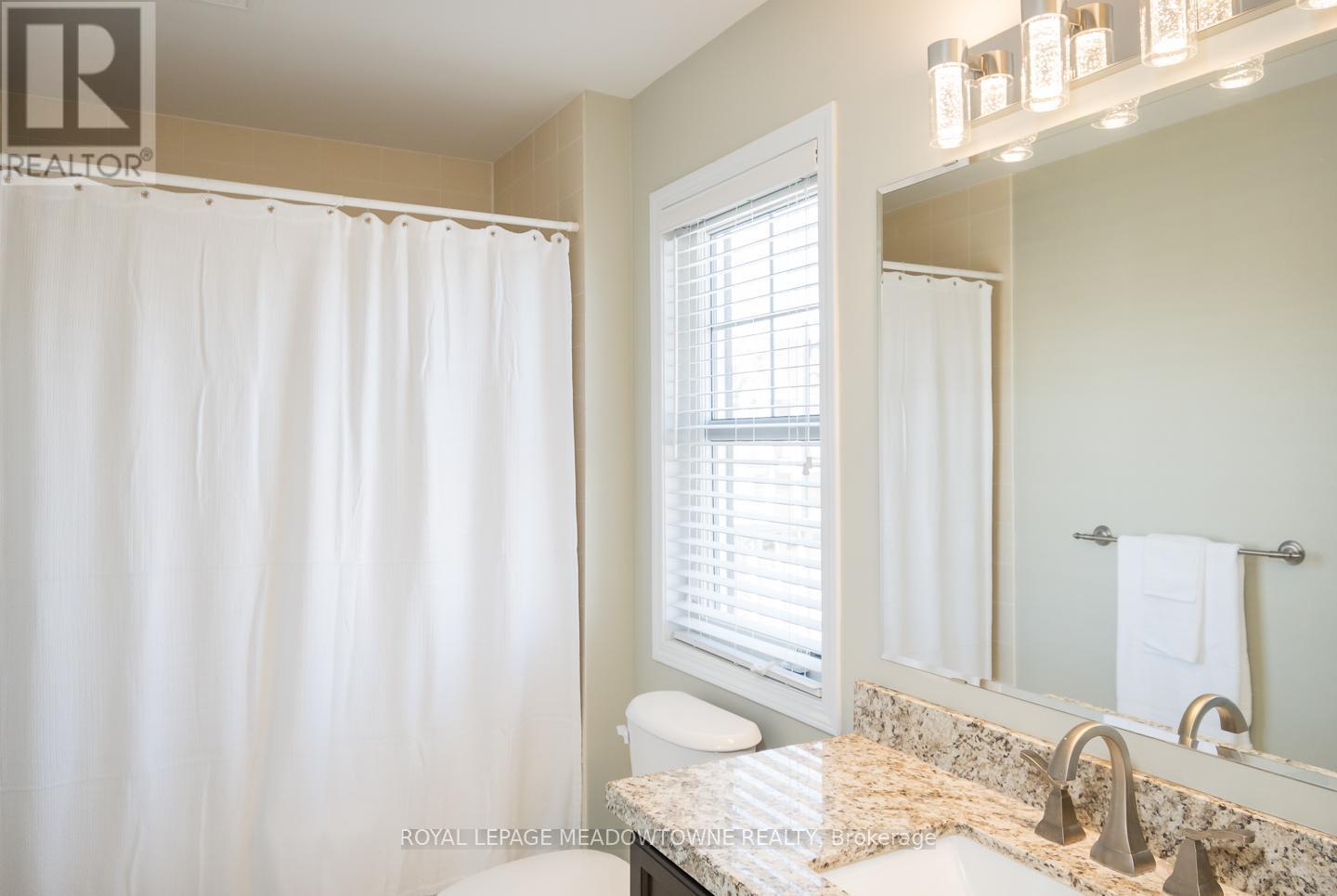 352 Peregrine Way, Milton, Ontario  L9T 7N9 - Photo 29 - W12983332