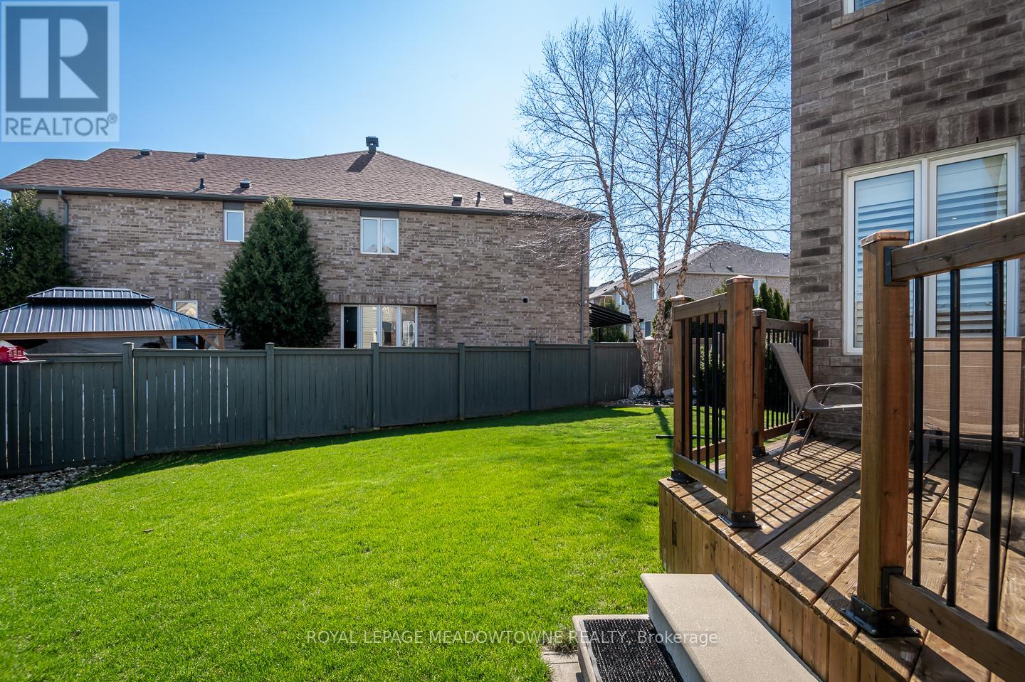 352 Peregrine Way, Milton, Ontario  L9T 7N9 - Photo 38 - W12983332