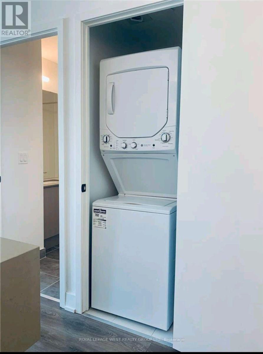 1106 - 2481 Taunton Road, Oakville, Ontario  L6H 0G3 - Photo 7 - W12983358