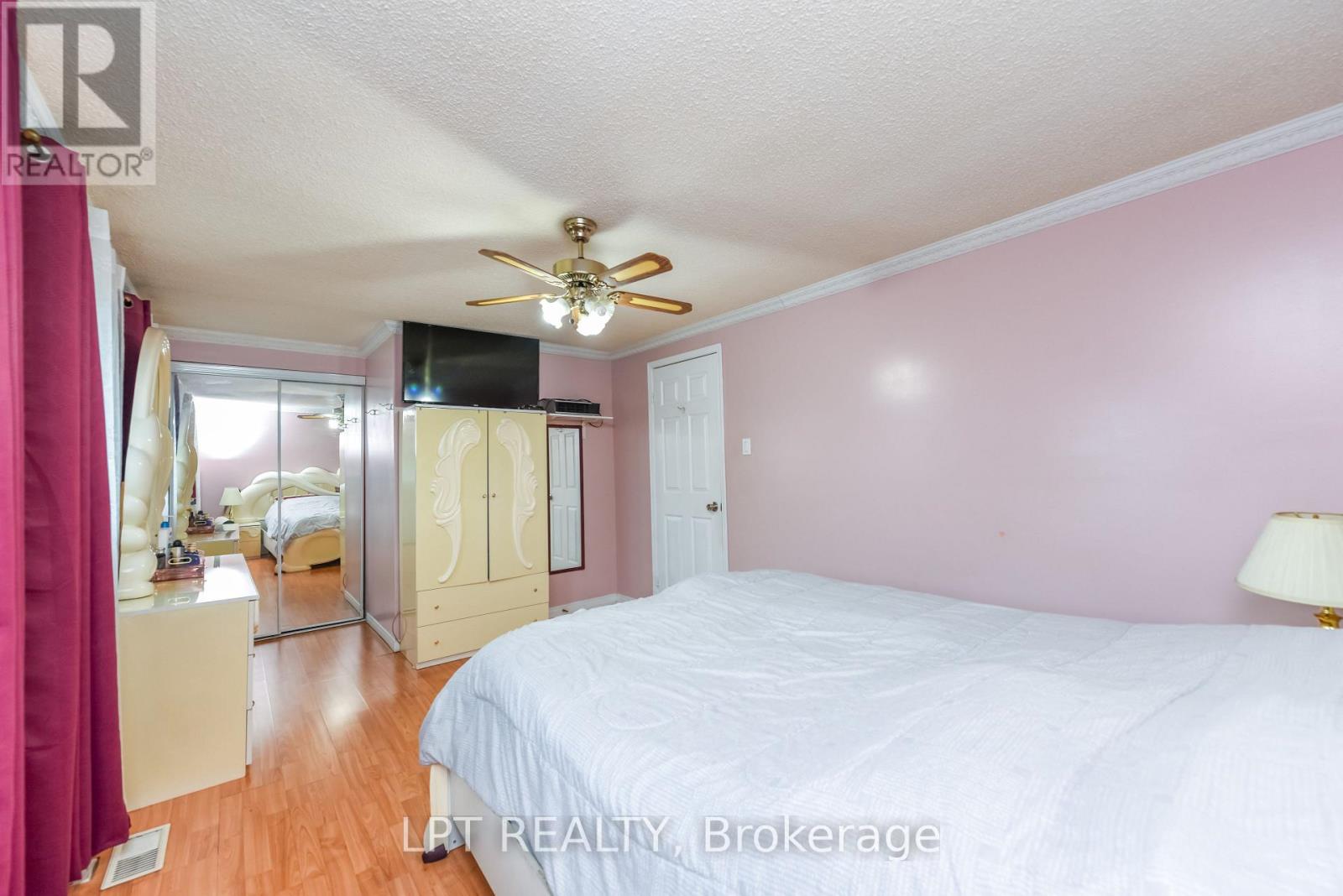 67 Kay Drive, Toronto, Ontario  M9V 4X8 - Photo 29 - W12983412
